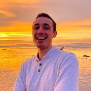 Meet your Posher, Raymond